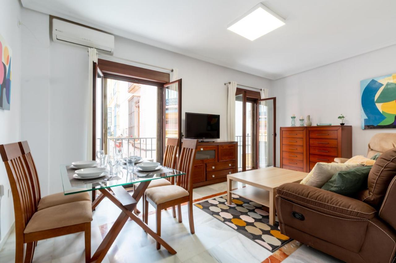 Holi-Rent Cuna Sevilla Buitenkant foto
