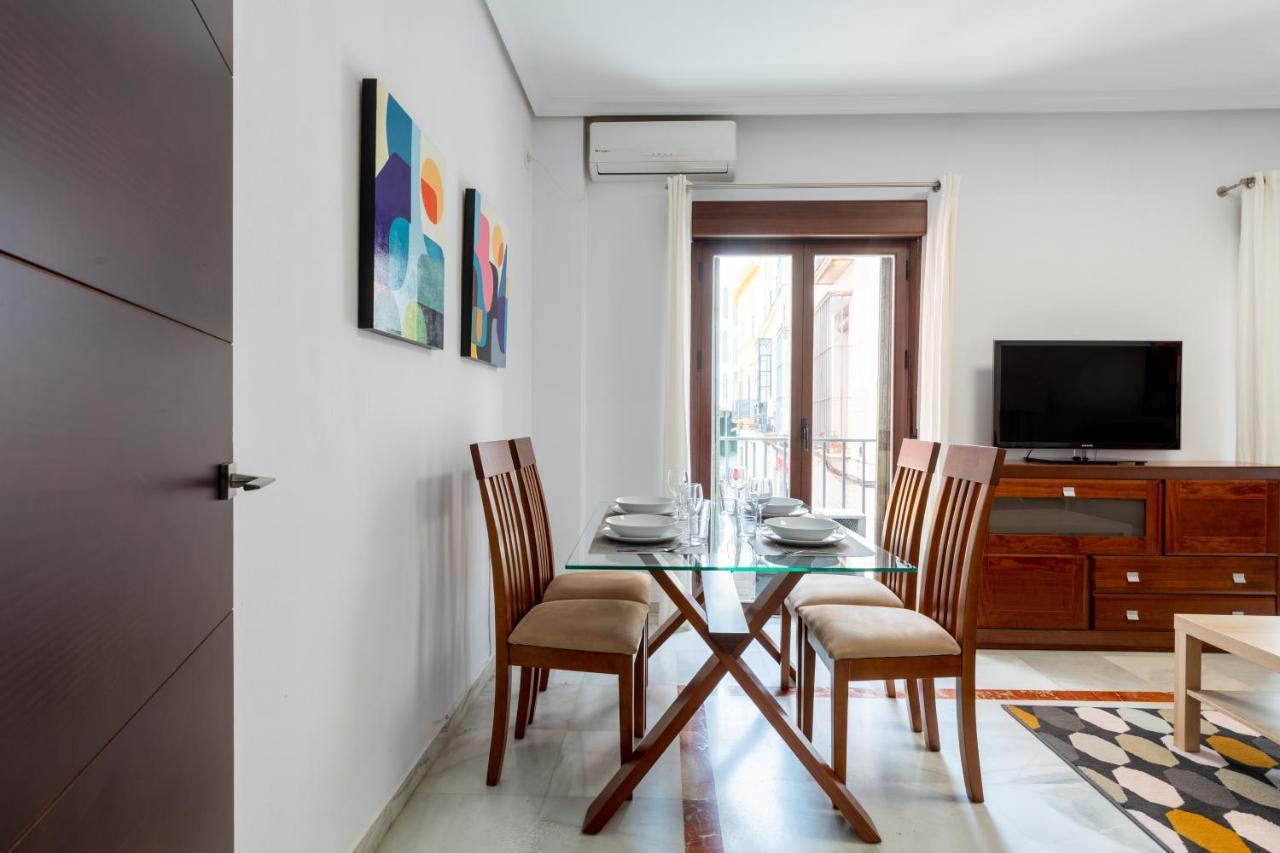 Holi-Rent Cuna Sevilla Buitenkant foto