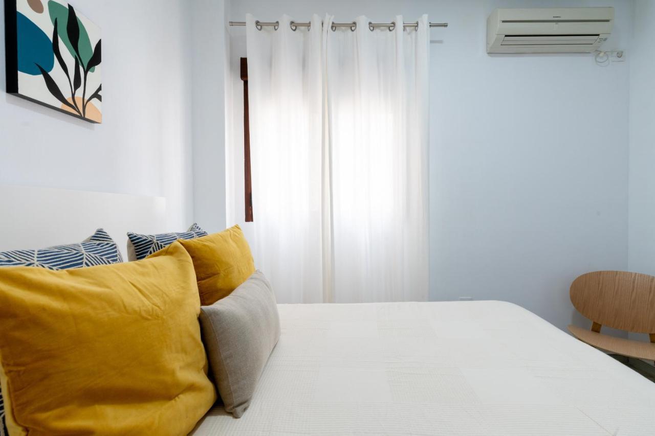 Holi-Rent Cuna Sevilla Buitenkant foto