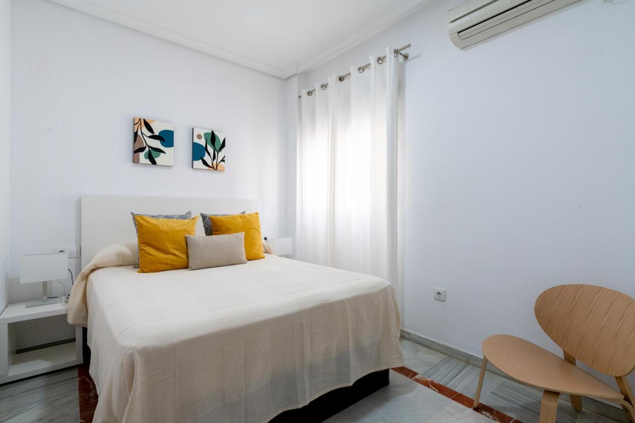 Holi-Rent Cuna Sevilla Buitenkant foto